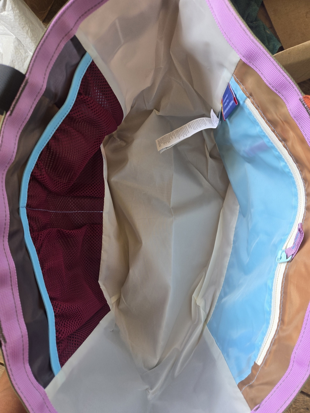 cotopaxi Multicolor Canvas Tote Bag 30L - Picture 3 of 4